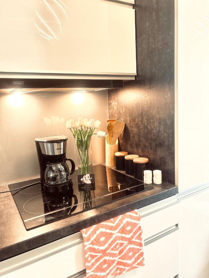 Downtownapartments Andy Air-Conditioned, Underground Parking Available 제수프 외부 사진